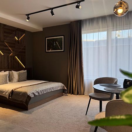 Hide Park Hotel Vinnytsia Exterior photo