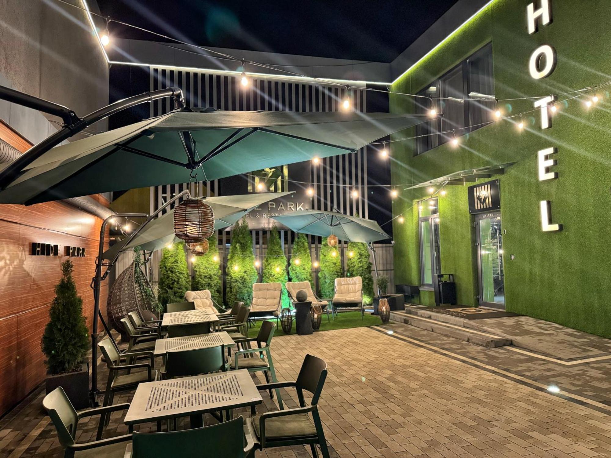 Hide Park Hotel Vinnytsia Exterior photo