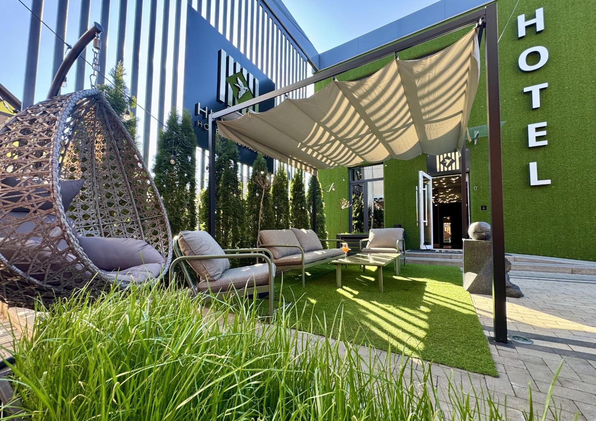 Hide Park Hotel Vinnytsia Exterior photo