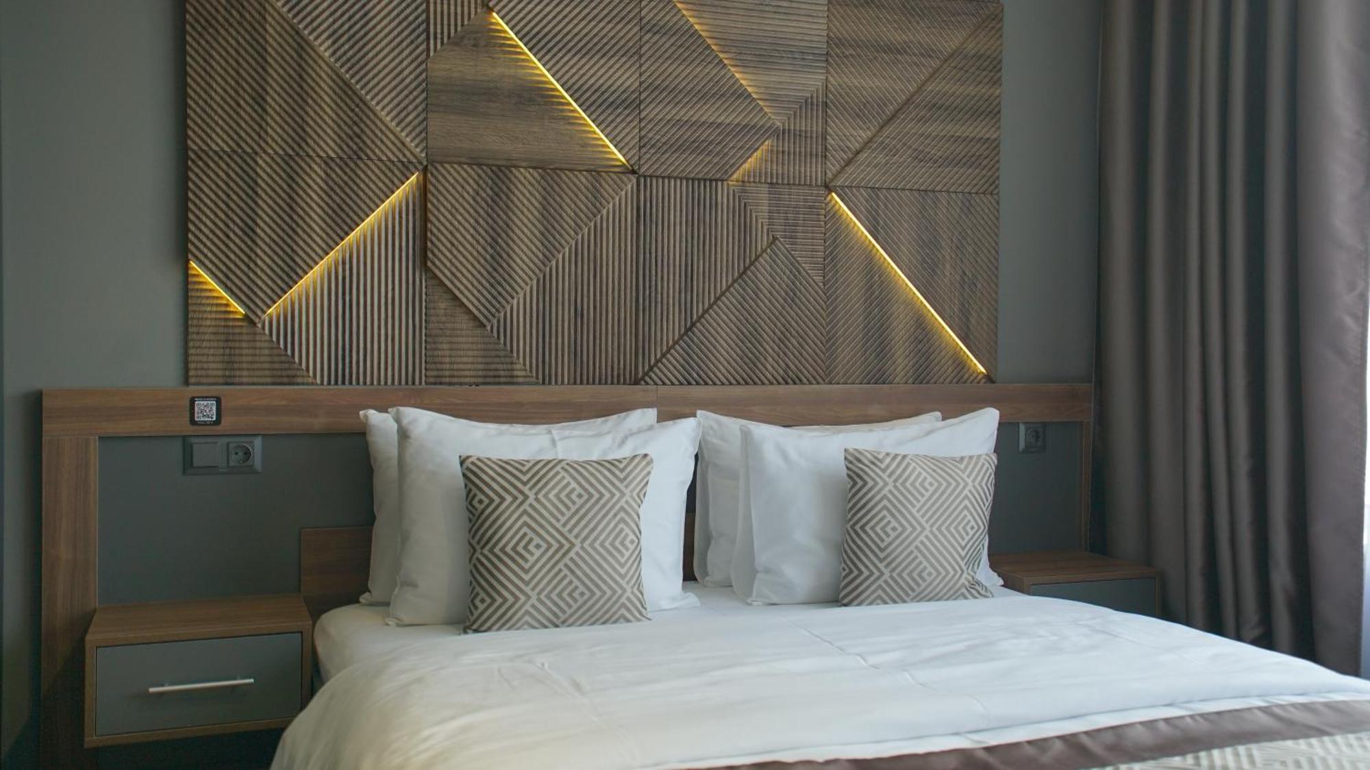 Hide Park Hotel Vinnytsia Exterior photo